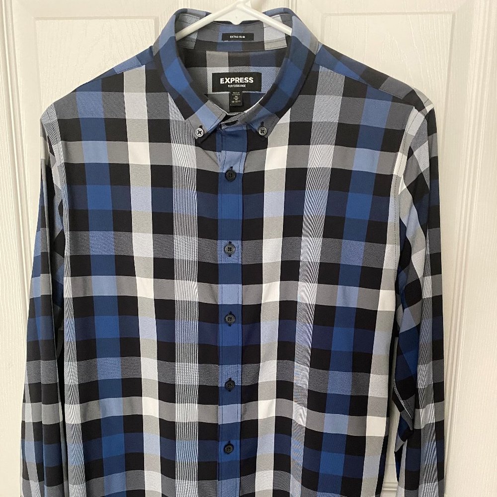 Express Performance Button Down Shirt Size M